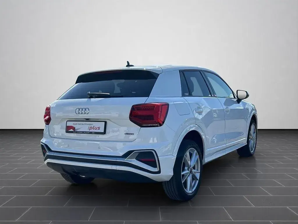 Gebraucht Audi Q2 Ambiente 190 PS (139 kW) 2021 Ibisweiß SUV