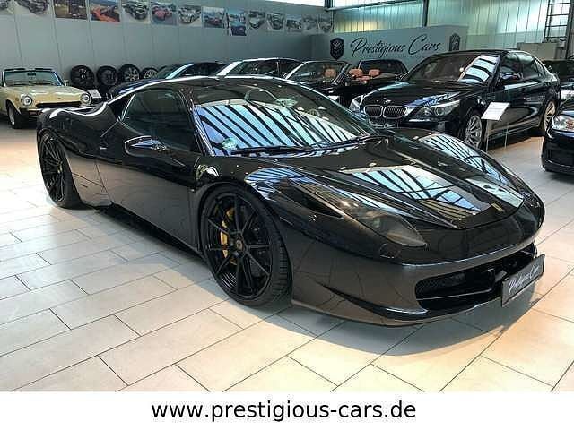Second-hand Ferrari 458 566 CP (416 kW) 2010 Negru Coupe