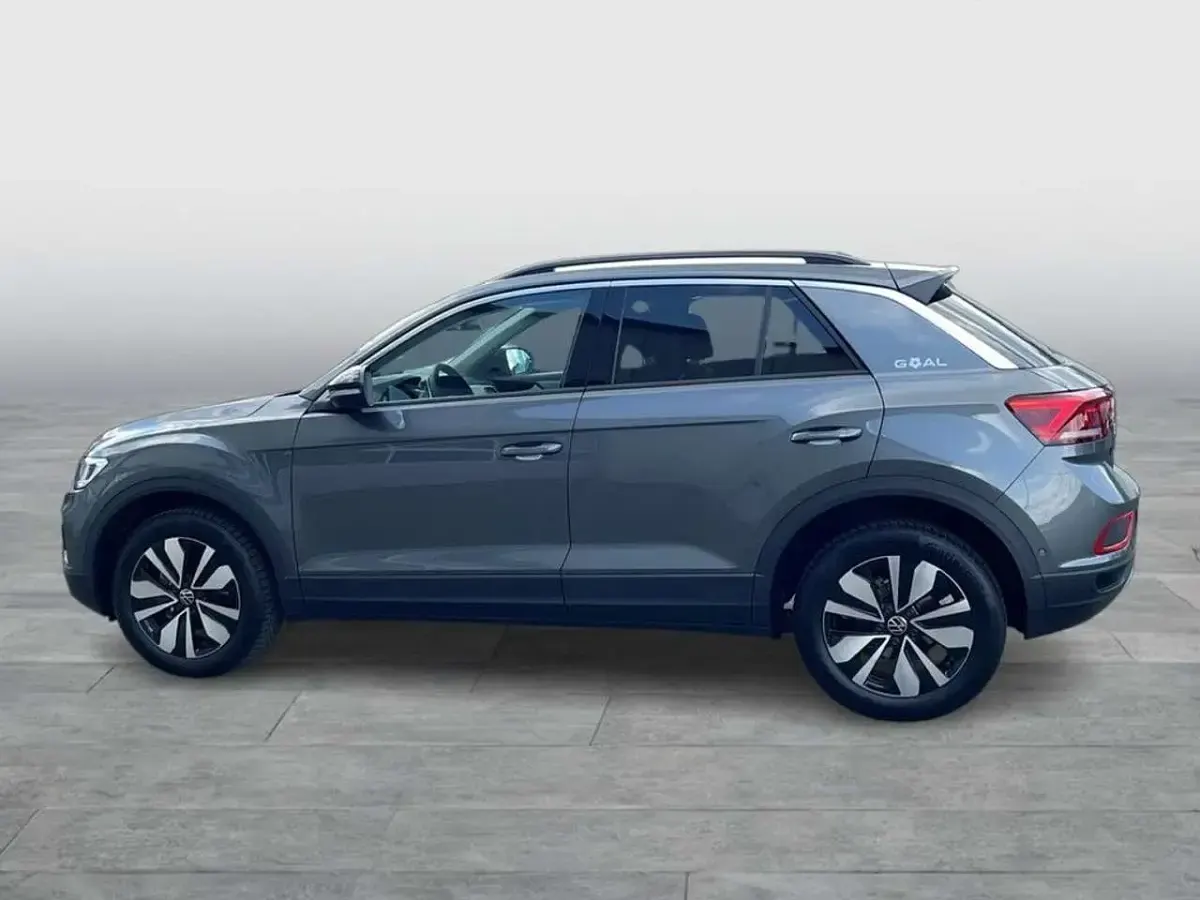 Second-hand VW T-Roc Goal 116 CP (85 kW) 2025 Gri SUV