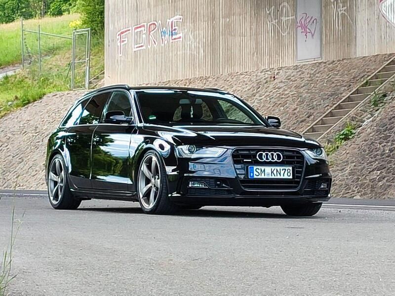 Schwarz Gebraucht 2015 Audi A4 S-Line Kombi | 14.500 € (Fairer Preis) - Bild 1/4
