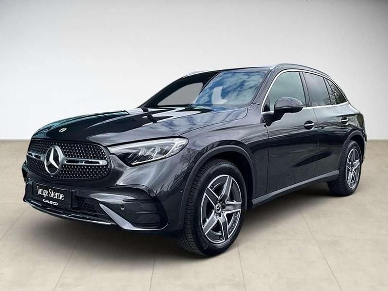 Grau Gebraucht 2024 Mercedes GLC300 Advanced SUV | 57.330 € - Bild 1/4