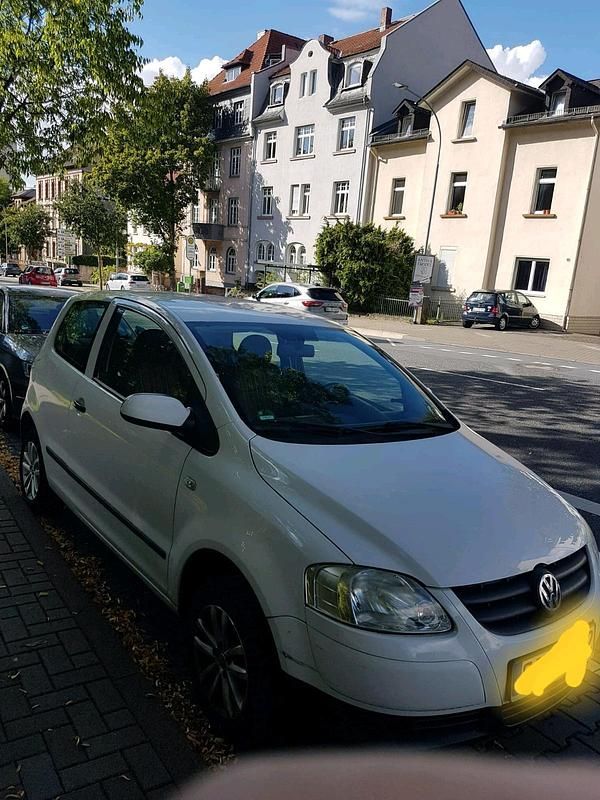 Weiß Gebraucht 2005 VW Fox Kleinwagen | 1.200 € (Fairer Preis) - Bild 1/4