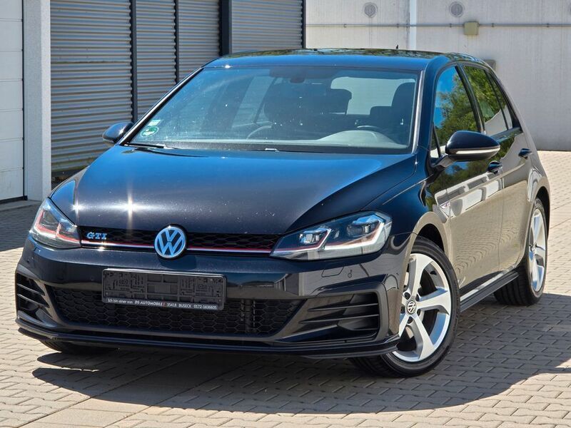 Schwarz Gebraucht 2018 VW Golf VII GTI Limousine | 16.900 € (Guter Preis) - Bild 1/4