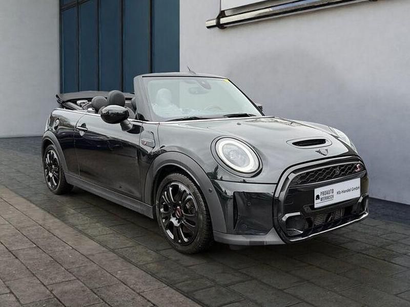 Gebraucht Mini Cooper S 178 PS (130 kW) 2023 Schwarz Kleinwagen