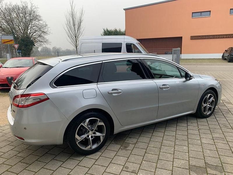 Gebraucht Peugeot 508 SW Allure Top 179 PS (131 kW) 2016 Silber Kombi
