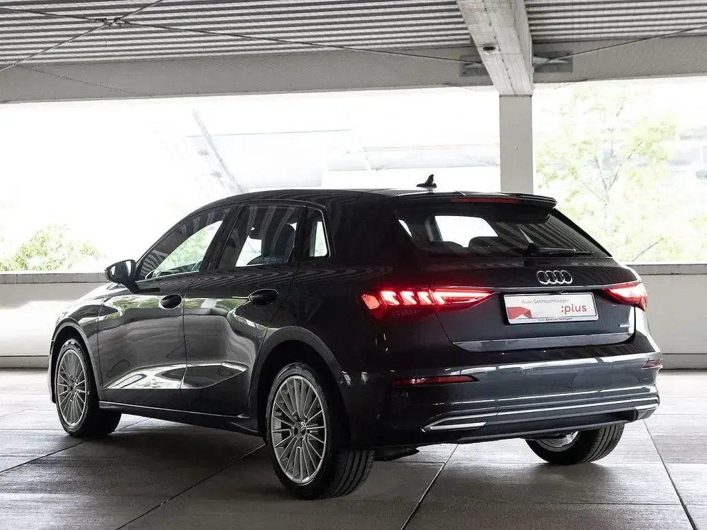 Gebraucht Audi A3 Advanced 200 PS (147 kW) 2023 Manhattangrau metallic Limousine