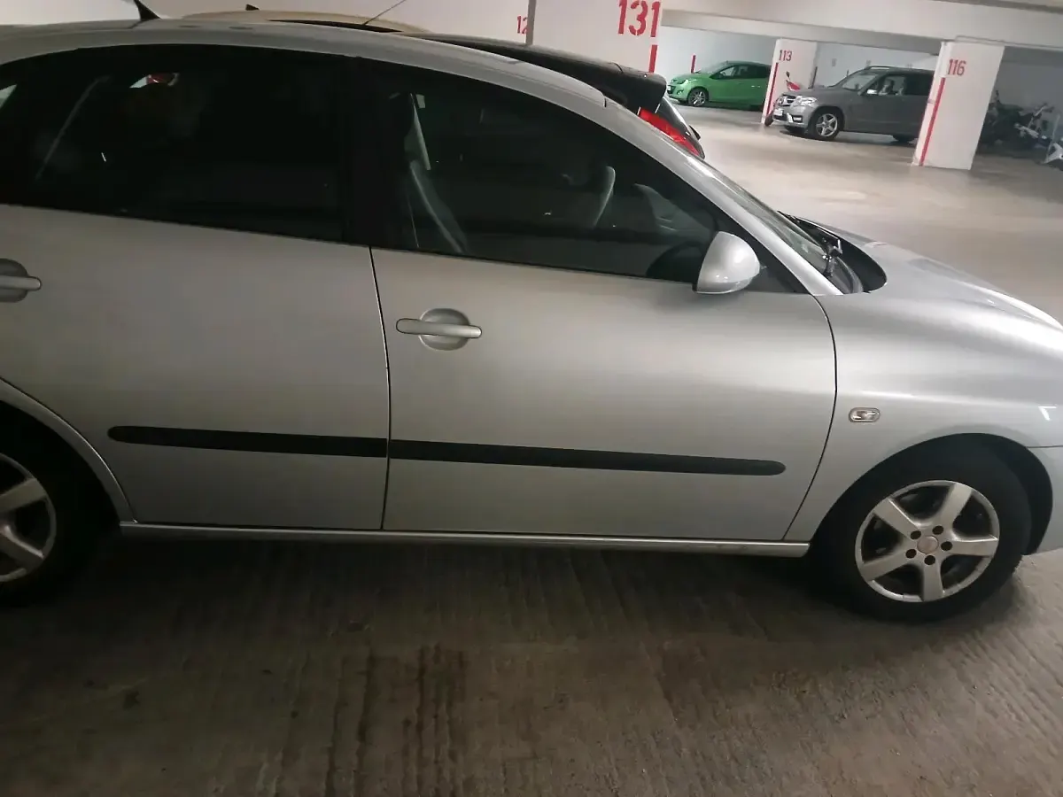 Gebraucht Seat Ibiza 60 PS (44 kW) 2008 Silber Kleinwagen