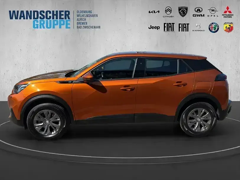 Gebraucht Peugeot e-2008 Active 100 kW (136 PS) 2021 Orange SUV
