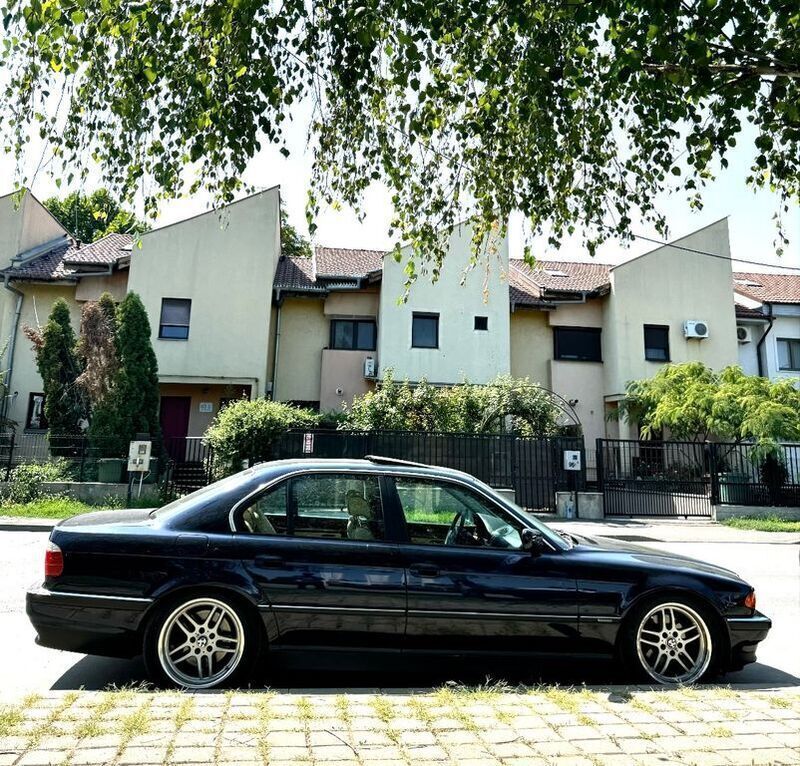 Blau Gebraucht 1999 BMW 728 Sport Line Limousine | 9.500 € (Fairer Preis) - Bild 1/4