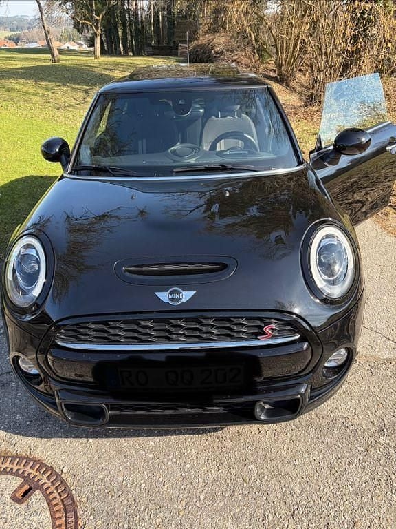 Second-hand Mini Cooper S 192 CP (141 kW) 2017 Negru Hatchback