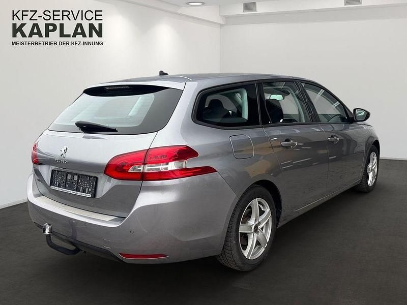 Gebraucht Peugeot 308 SW Active 131 PS (96 kW) 2021 Kombi