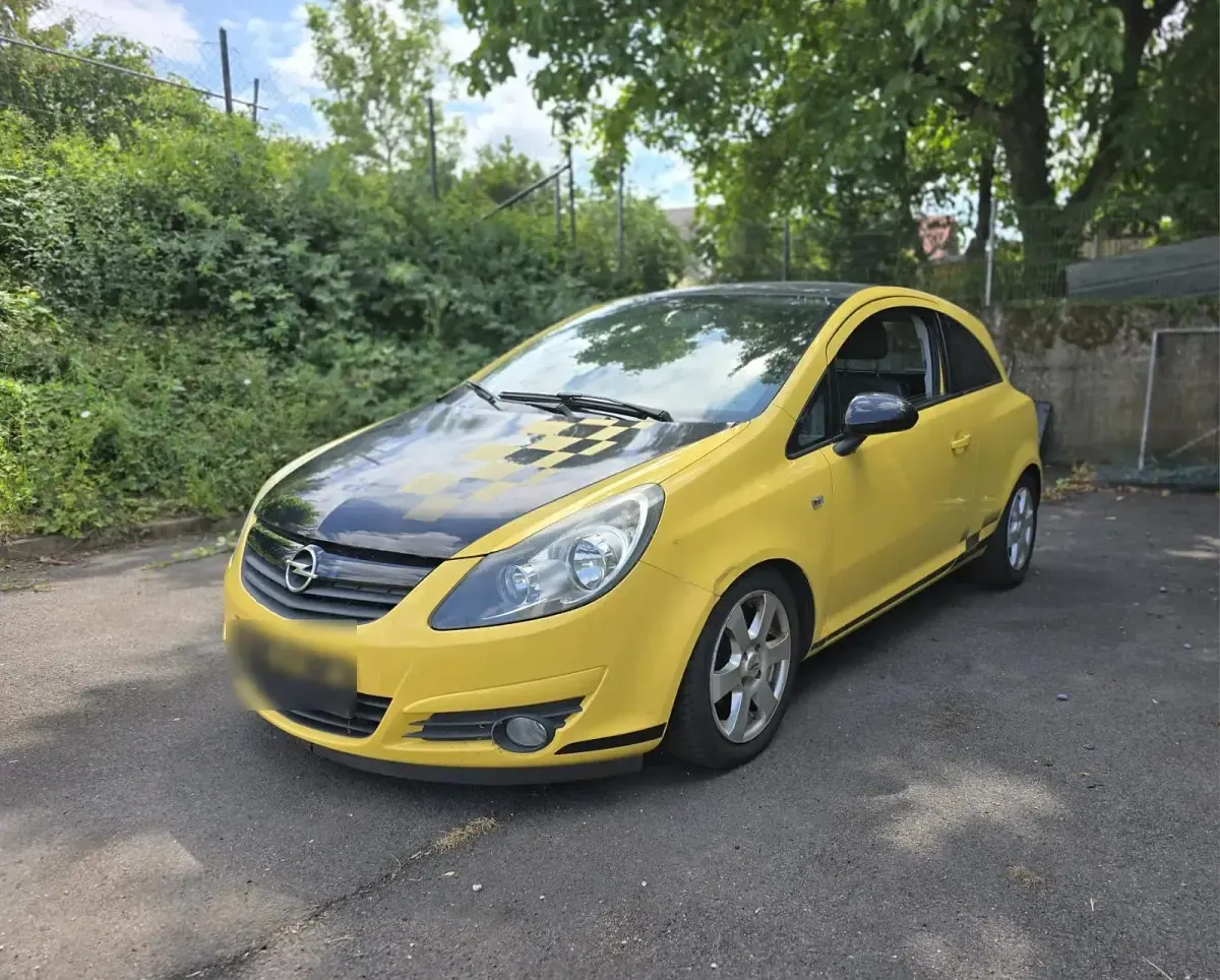 Gebraucht Opel Corsa Sport 100 PS (73 kW) 2010 Gelb Kleinwagen