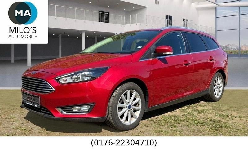Rot Gebraucht 2017 Ford Focus Titanium Kombi | 7.650 € (Superpreis) - Bild 1/4