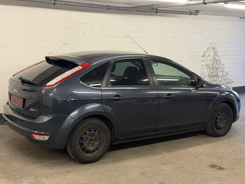 Gebraucht Ford Focus Style 109 PS (80 kW) 2011 Grau Limousine