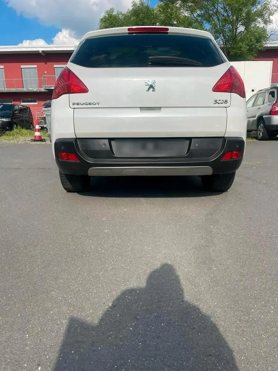 Gebraucht Peugeot 3008 116 PS (85 kW) 2012 Weiß Kombi