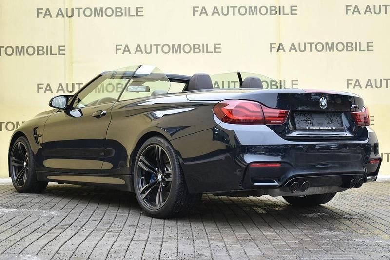 Gebraucht BMW M4 Cabriolet Basis 450 PS (330 kW) 2019 Blau Cabrio