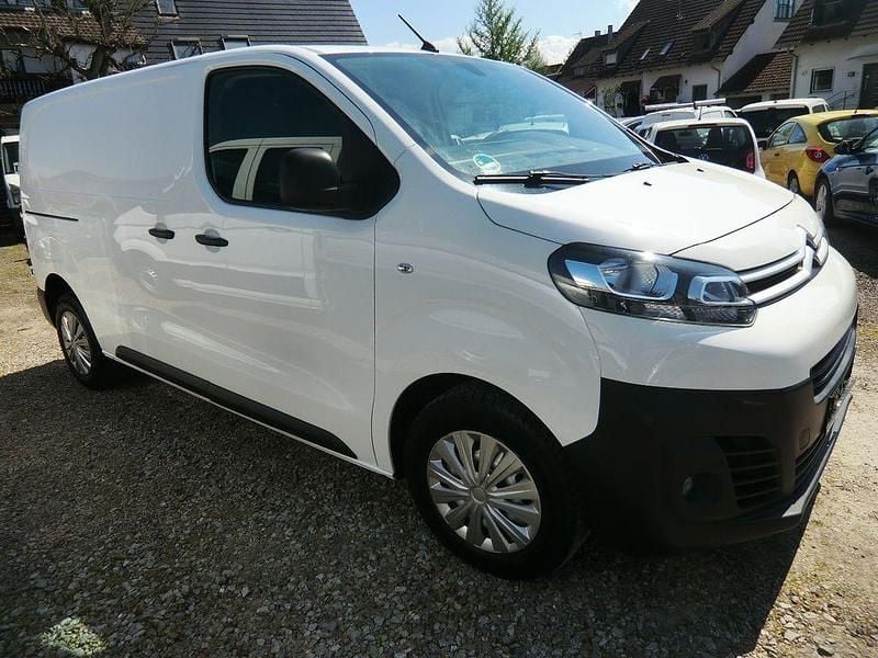 Second-hand Citroën Jumpy 144 CP (105 kW) 2021 Alb Monovolum