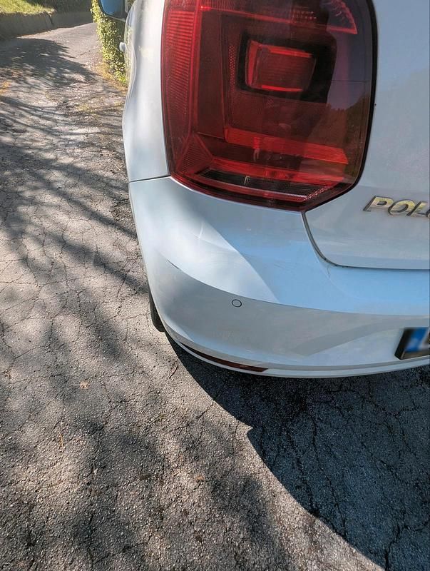 Gebraucht VW Polo 105 PS (77 kW) 2015 Weiß Kleinwagen