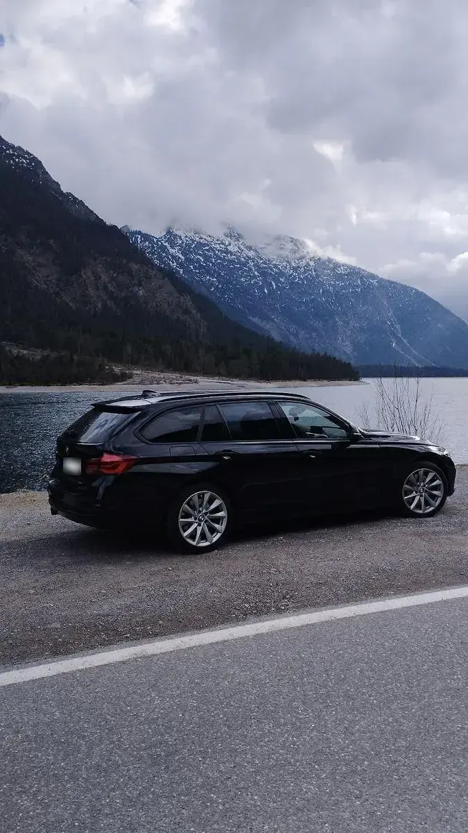 Gebraucht BMW 335 Sport Line 313 PS (230 kW) 2017 Schwarz Kombi