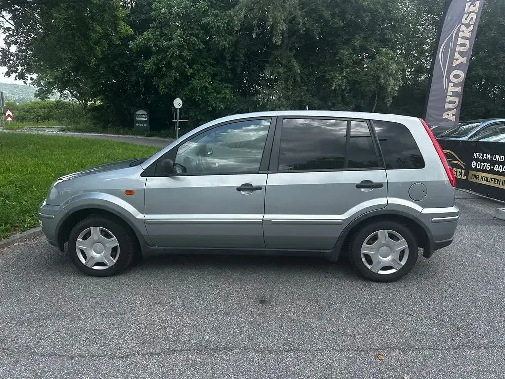 Gebraucht Ford Fusion 68 PS (50 kW) 2004 Silber Kleinwagen