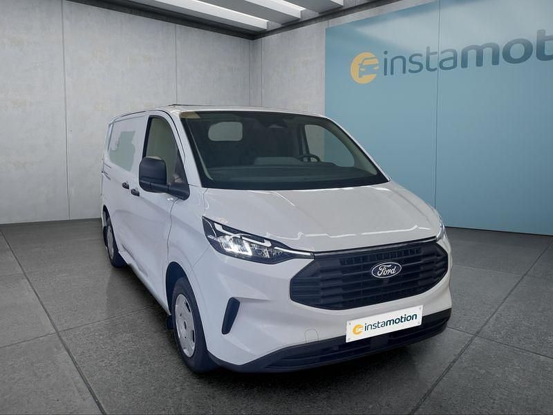 Używany Ford Transit Custom 110 KM (80 kW) 2024 Biały Sedan/Limuzyna