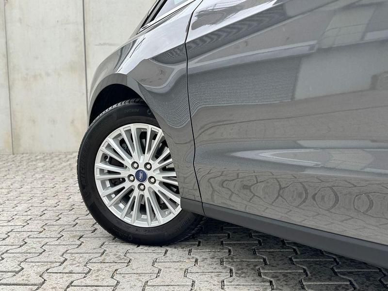 Gebraucht Ford Galaxy Titanium 209 PS (153 kW) 2016 Grau Van / Kleinbus