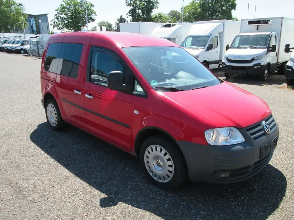 Gebraucht VW Caddy Life 109 PS (80 kW) 2006 Rot Van / Kleinbus