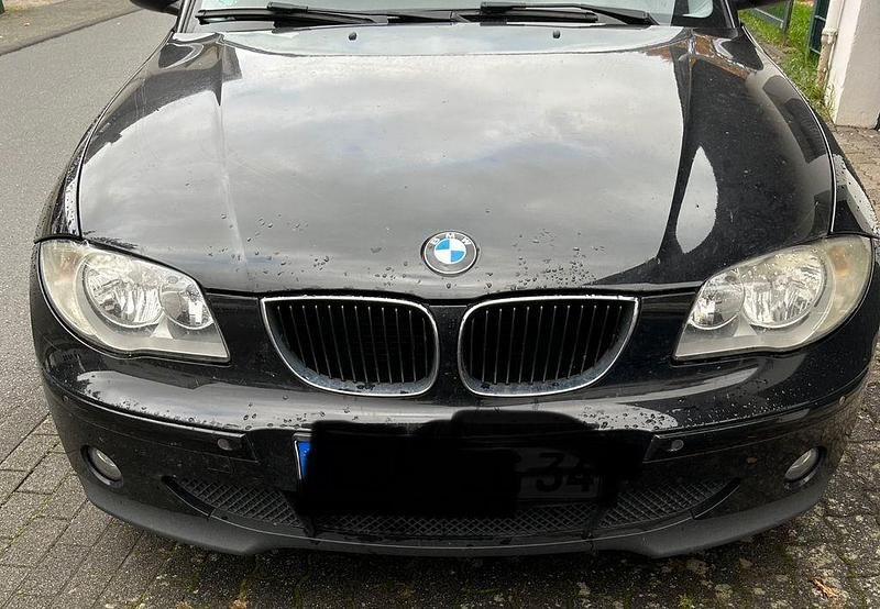 Schwarz Gebraucht 2005 BMW 116 Kleinwagen | 1.900 € (Guter Preis) - Bild 1/4