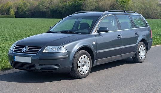 Gebraucht VW Passat Comfortline 116 PS (85 kW) 2001 Grau Kombi