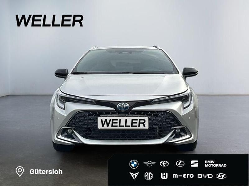 Neu Toyota Corolla 2026 Silber