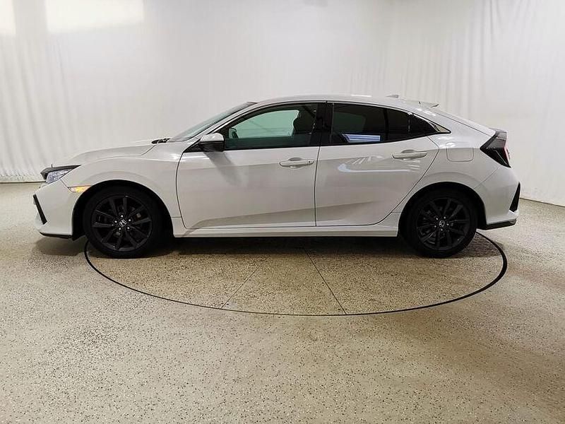 Gebraucht Honda Civic Elegance 126 PS (92 kW) 2020 Platinum white p. Limousine