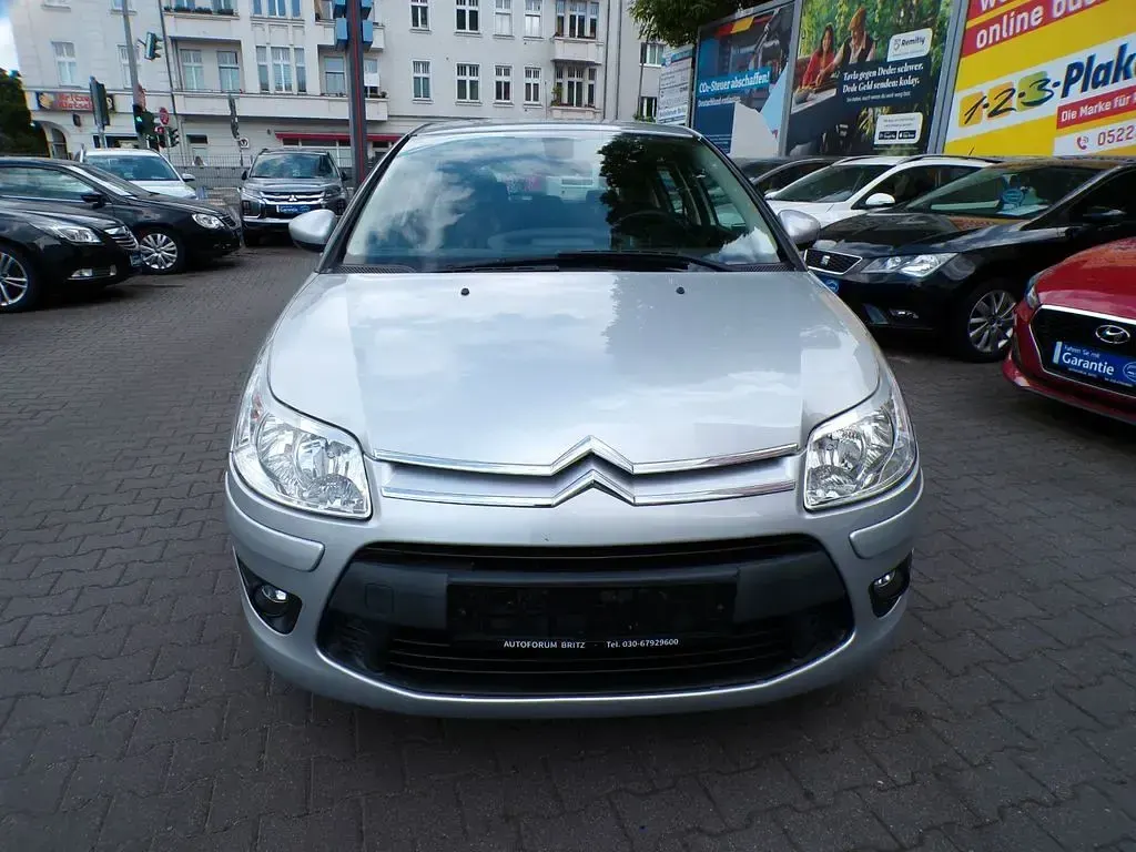 Gebraucht Citroën C4 88 PS (64 kW) 2009 Silber Limousine