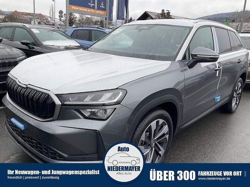 Stahlgrau Neu 2025 Skoda Kodiaq Selection SUV | 46.995 € (Superpreis) - Bild 1/4