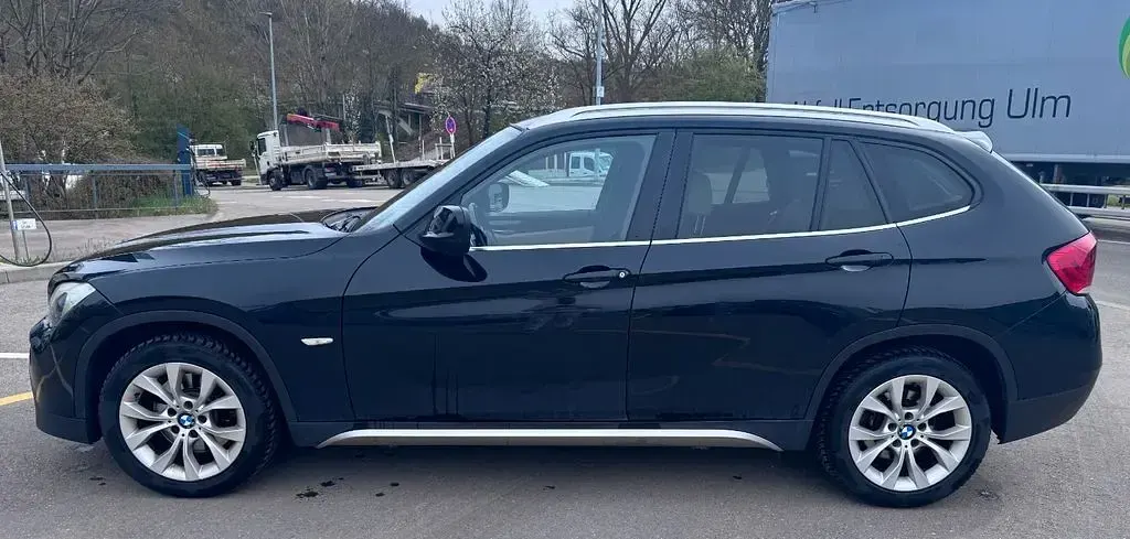 Gebraucht BMW X1 204 PS (150 kW) 2010 Schwarz SUV