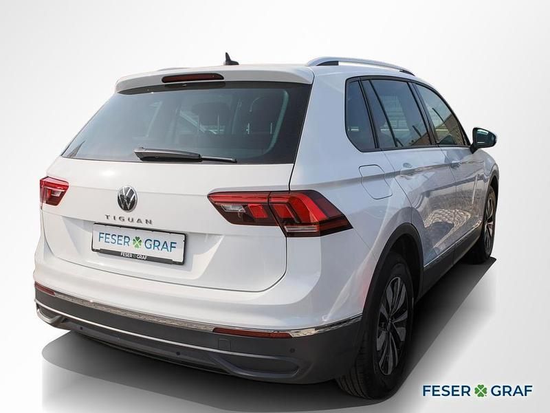Gebraucht VW Tiguan Active 150 PS (110 kW) 2022 Pure white SUV