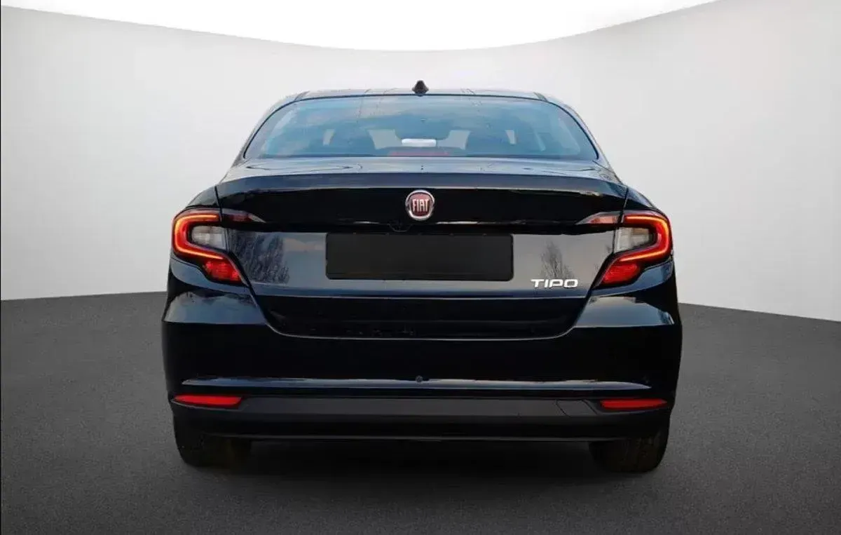 Neu Fiat Tipo Urban 131 PS (96 kW) 2026 Cinema schwarz Limousine
