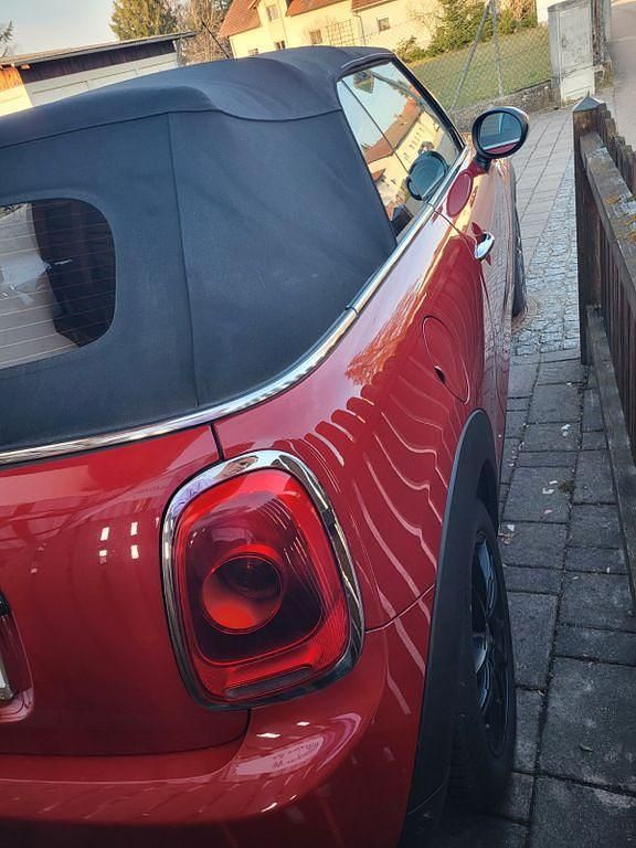 Gebraucht Mini Cooper 136 PS (100 kW) 2016 Rot Kleinwagen