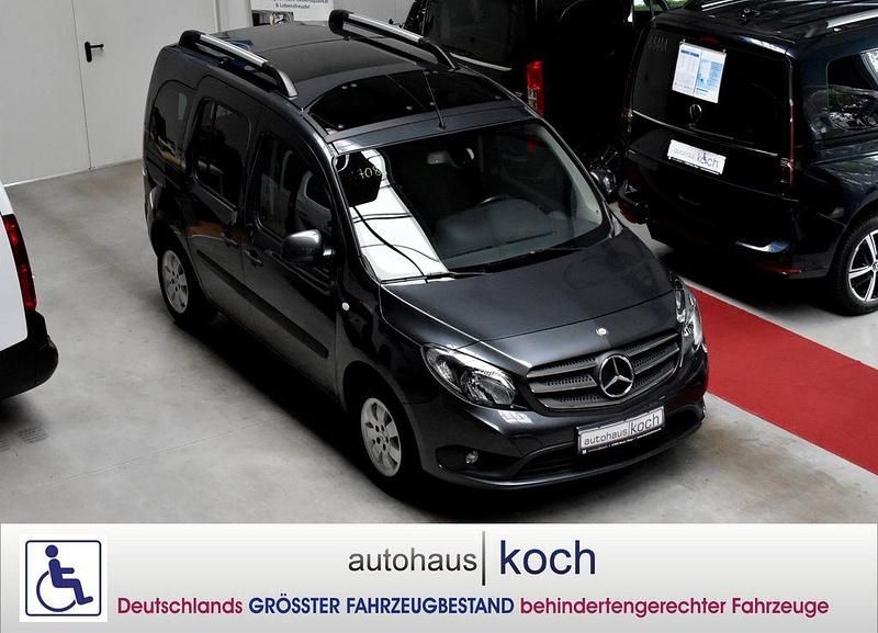 Gebraucht Mercedes Citan 112 Edition 114 PS (83 kW) 2017 Tenoritgrau Kombi