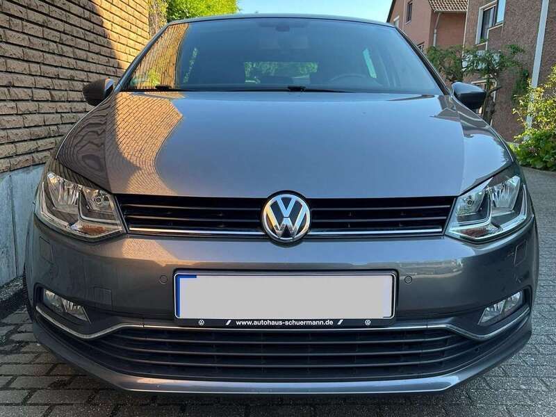 Grau Gebraucht 2017 VW Polo Allstar Limousine | 8.990 € (Guter Preis) - Bild 1/4