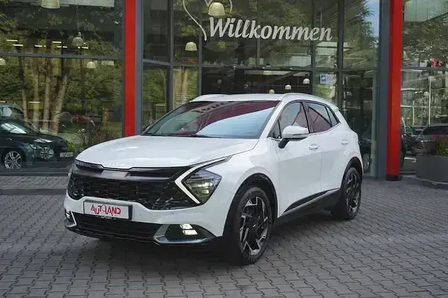 Gebraucht Kia Sportage Spirit 150 PS (110 kW) 2022 Weiß SUV