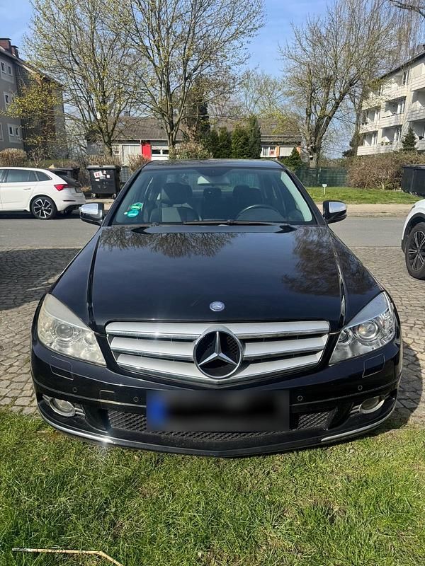 Gebraucht Mercedes C200 184 PS (135 kW) 2007 Schwarz Limousine