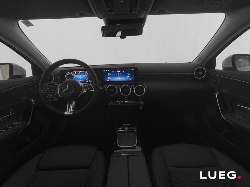 Gebraucht Mercedes A180 Progressive 136 PS (100 kW) 2025 Weiß Limousine