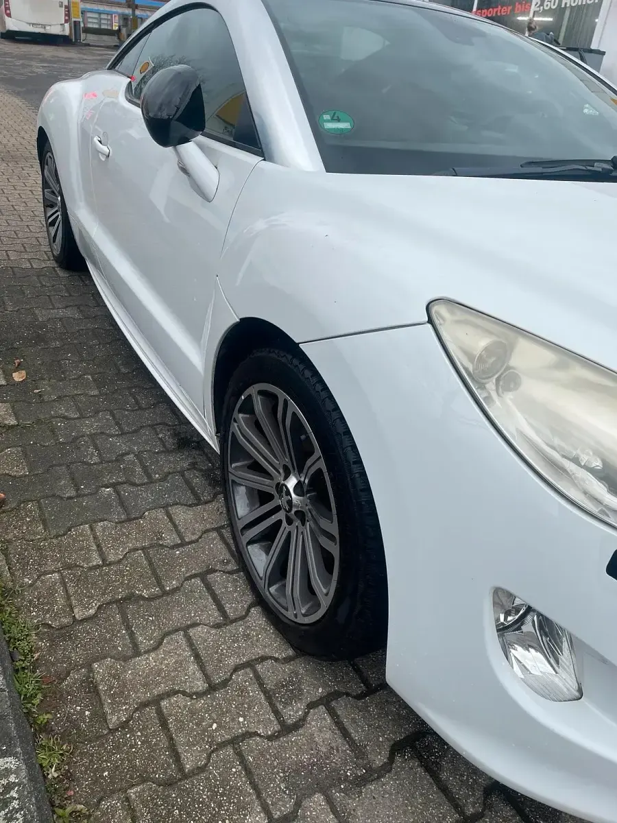 Używany Peugeot RCZ 156 KM (114 kW) 2011 Biały Coupe