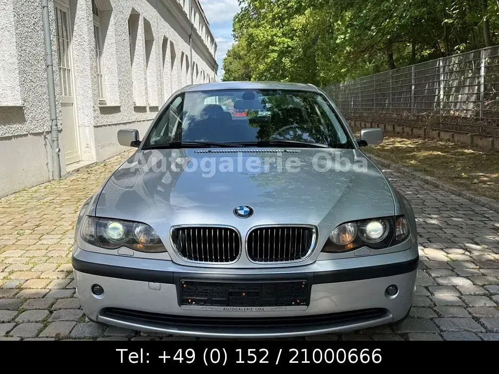 Gebraucht BMW 325 Sport Line 192 PS (141 kW) 2003 Silber Limousine