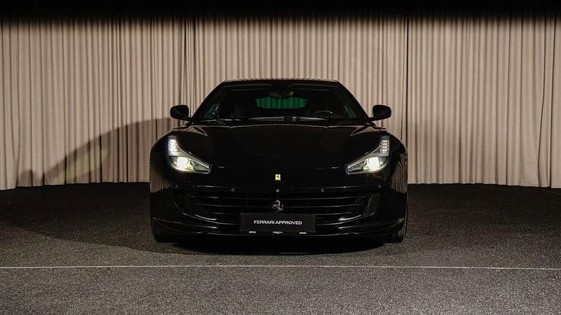 Gebraucht Ferrari GTC4Lusso 610 PS (448 kW) 2018 Schwarz Kombi