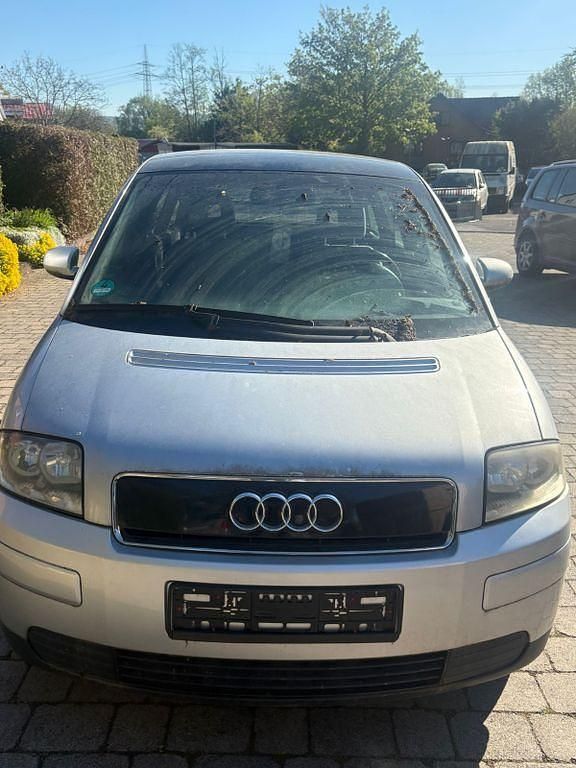 Second-hand Audi A2 75 CP (55 kW) 2001 Gri Hatchback