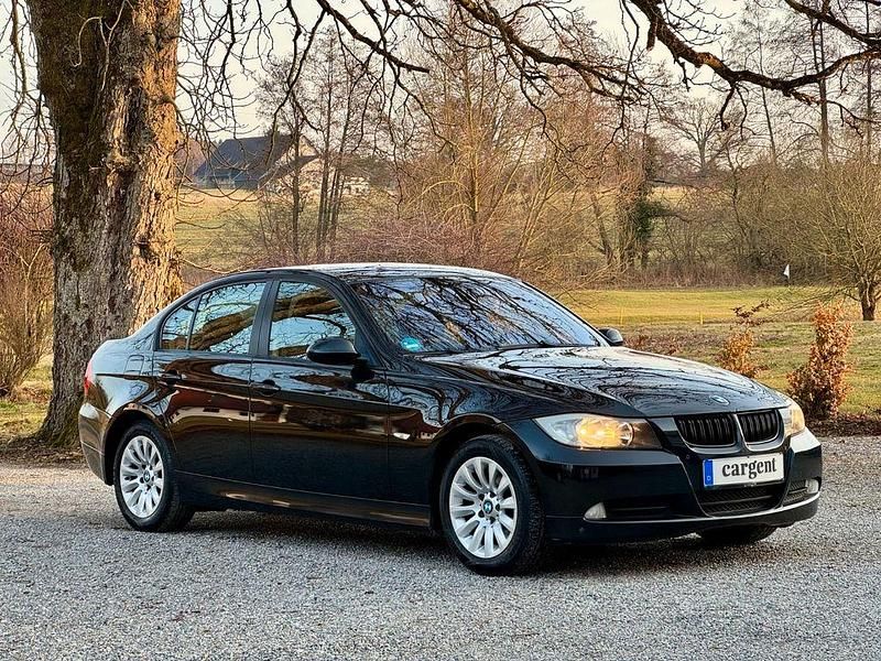 Gebraucht BMW 318 Advantage 143 PS (105 kW) 2007 Schwarz Limousine
