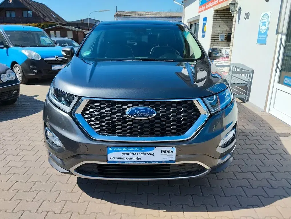 Second-hand Ford Edge Vignale 209 CP (153 kW) 2017 Gri SUV