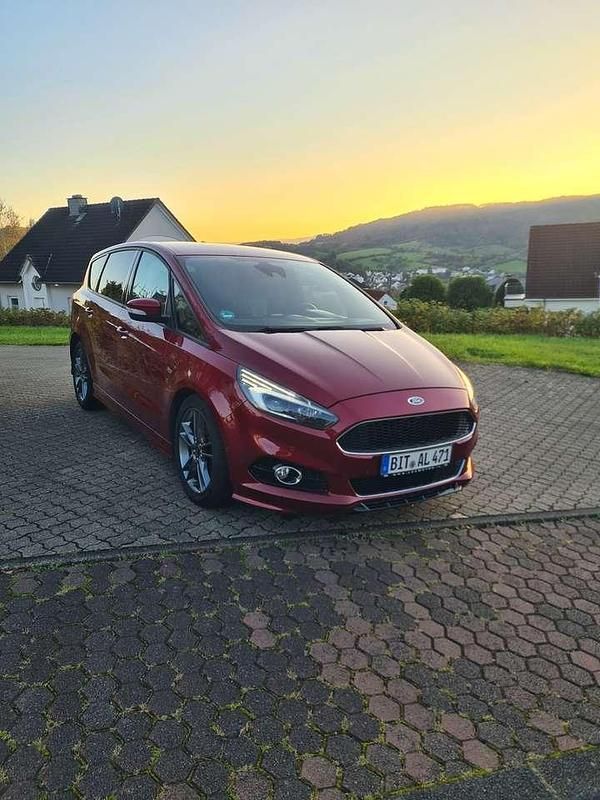 Gebraucht Ford S-MAX ST-Line 150 PS (110 kW) 2018 Van / Kleinbus