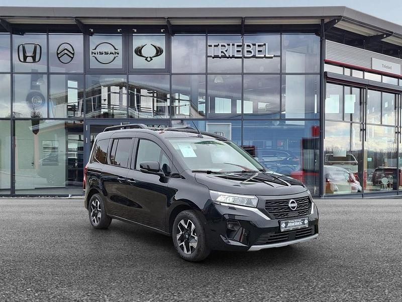 Neu Nissan Townstar Tekna 131 PS (96 kW) 2025 Schwarz Van
